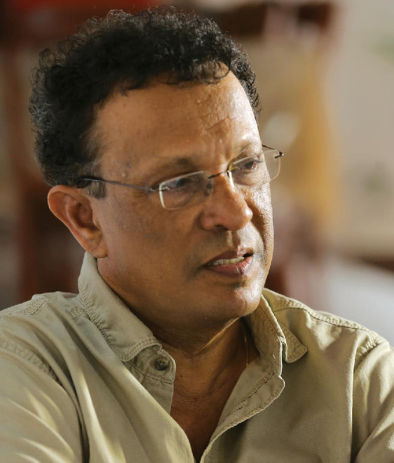 Dr. Ariyarathna Athugala